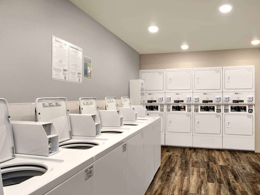 Woodspring Suites Plano - North Dallas Facilities photo
